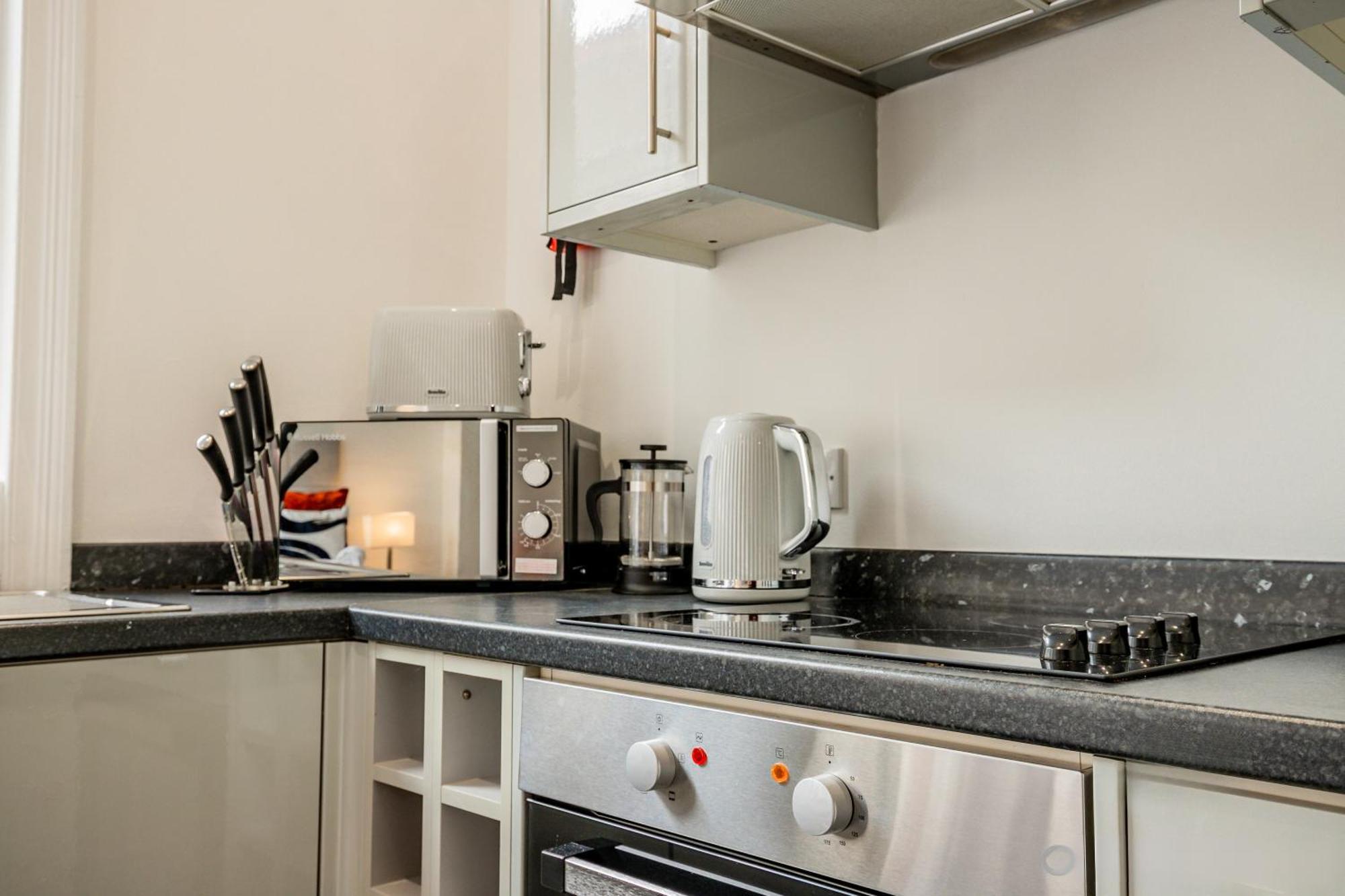 Guest Homes - The Station Studio Вустер Экстерьер фото